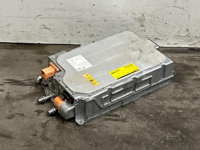 Distribuidor de corriente Mercedes EQE