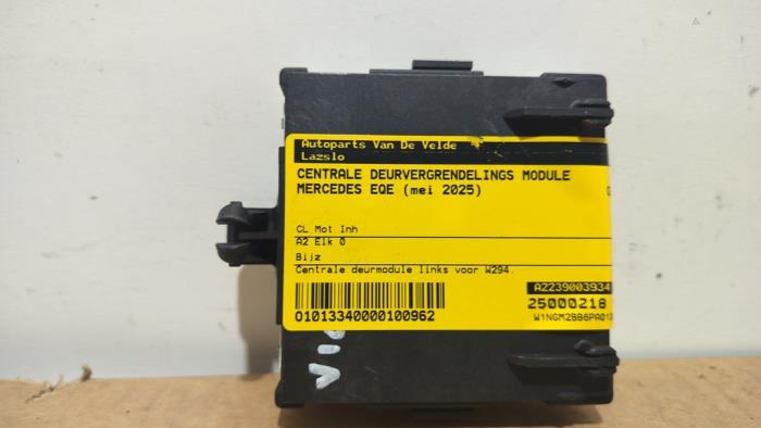 Módulo de cierre centralizado Mercedes EQE