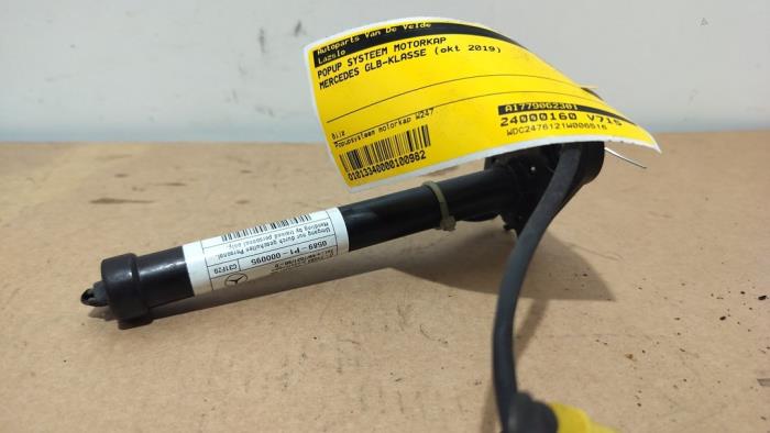 Pop up bonnet system Mercedes GLB-Klasse