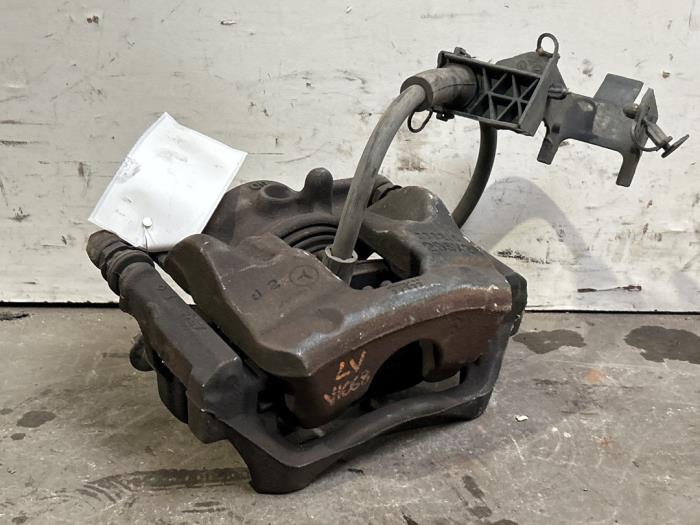 Front brake calliper, left Mercedes GLA