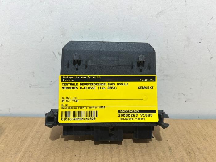 Módulo de cierre centralizado Mercedes C-Klasse