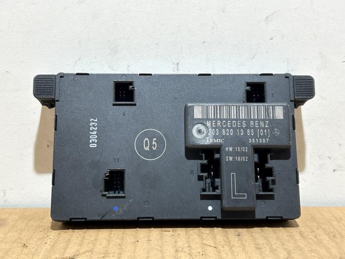 Módulo de cierre centralizado Mercedes C-Klasse