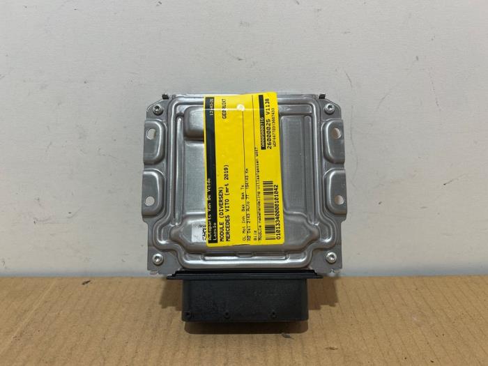 Modul (rózne) Mercedes Vito