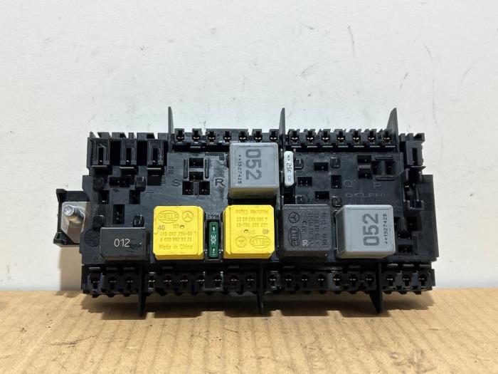 Skrzynka bezpieczników Mercedes Vito