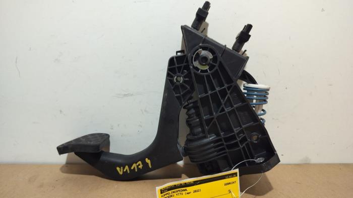 Pédale embrayage Mercedes Vito