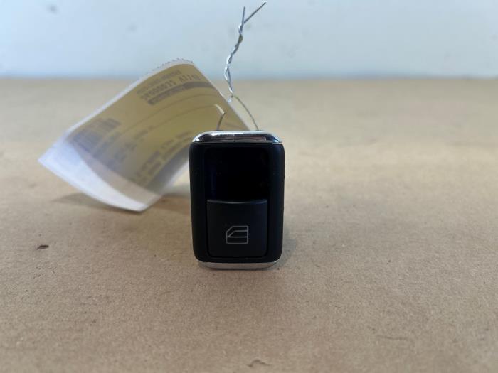 Przelacznik elektrycznej szyby Mercedes E-Klasse