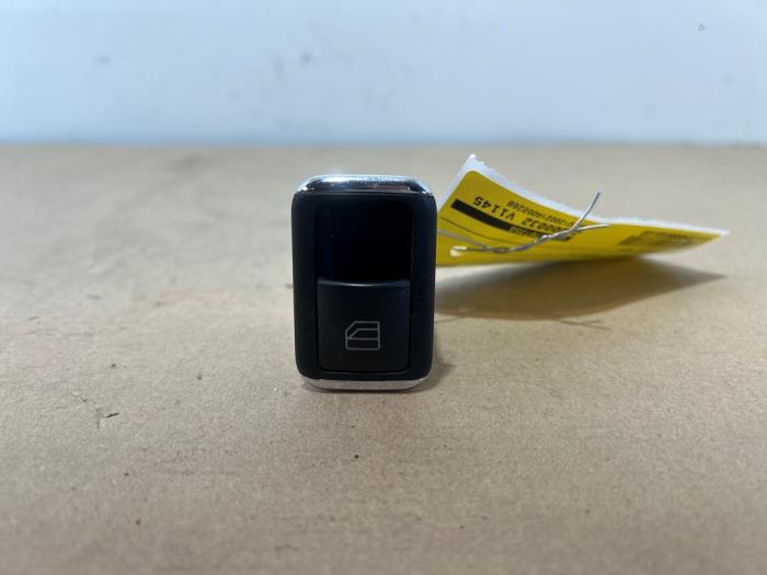 Przelacznik elektrycznej szyby Mercedes E-Klasse