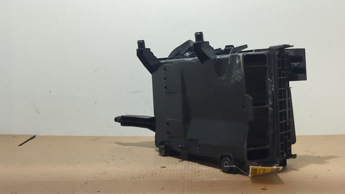 Cuerpo de filtro de aire Mercedes Vito