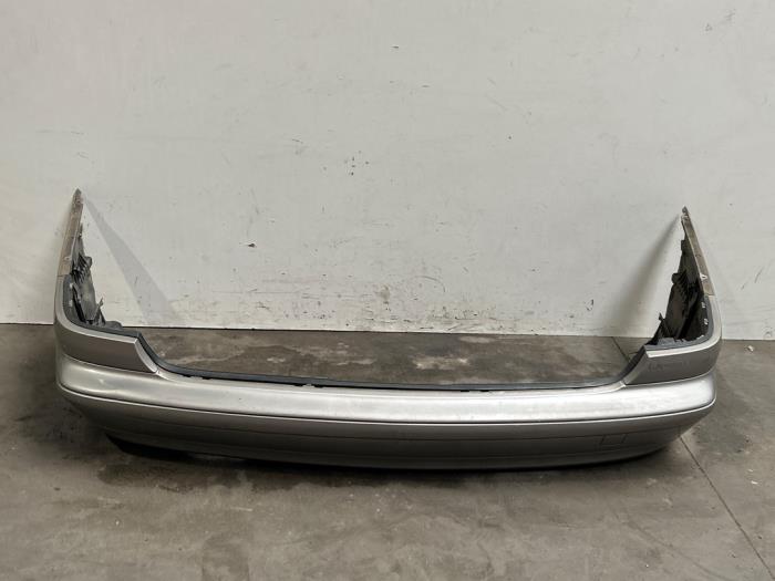 Parachoques trasero Mercedes C-Klasse