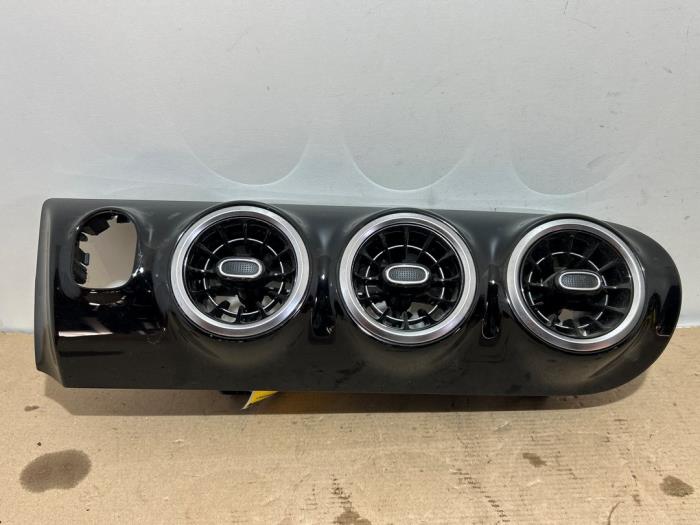 Dashboard decoration strip Mercedes A-Klasse