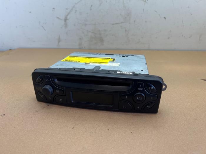 Radio Mercedes C-Klasse