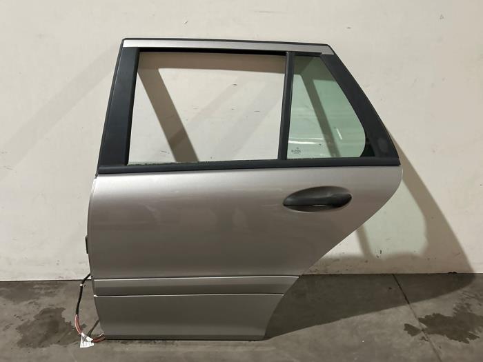 Portier 4Deurs links-achter Mercedes C-Klasse