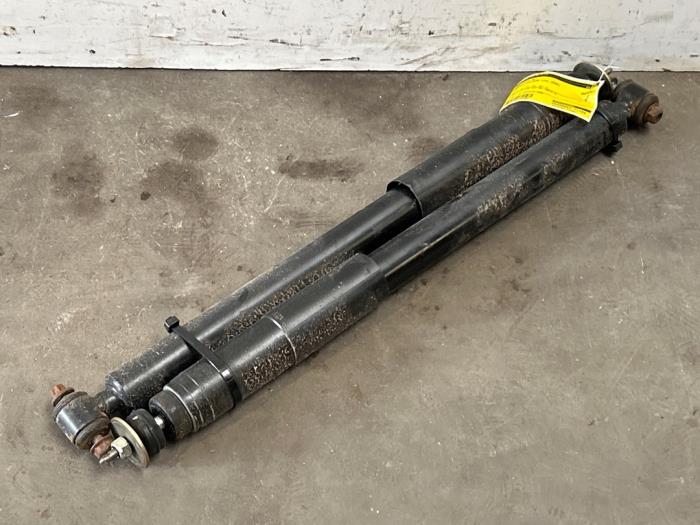 Shock absorber kit Mercedes C-Klasse