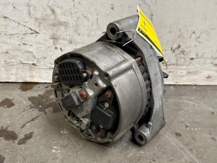 Dynamo Mercedes E-Klasse