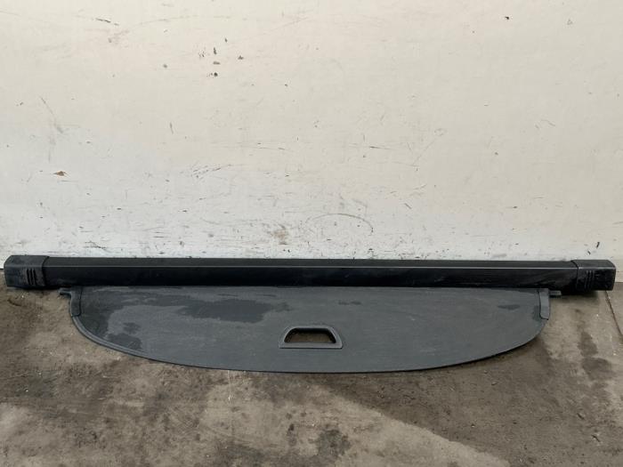 Persiana detrás Mercedes EQE