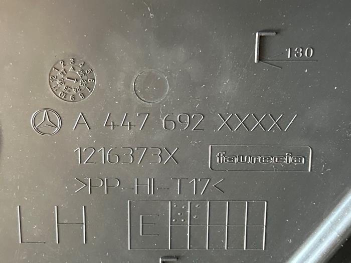 Seitenpaneel Verkleidung links hinten Mercedes Vito