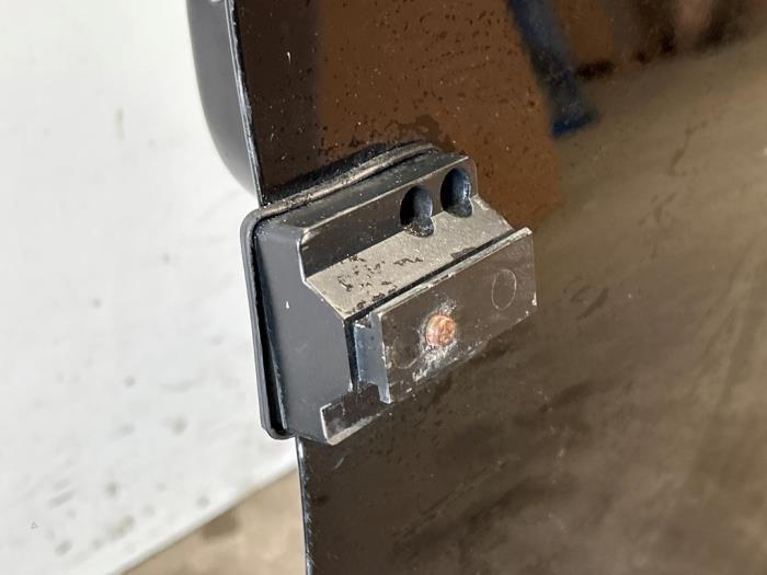 Door 2-door, right Mercedes Vito
