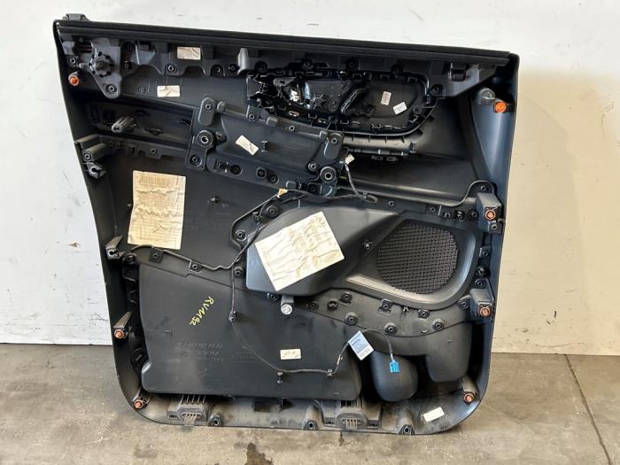Tapizado de puerta de 2 puertas derecha Mercedes Vito