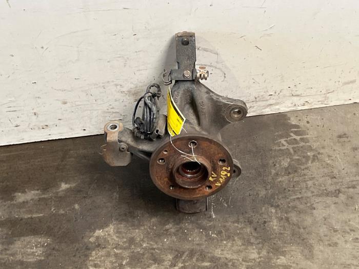 Sworzen prawy przód Mercedes Vito