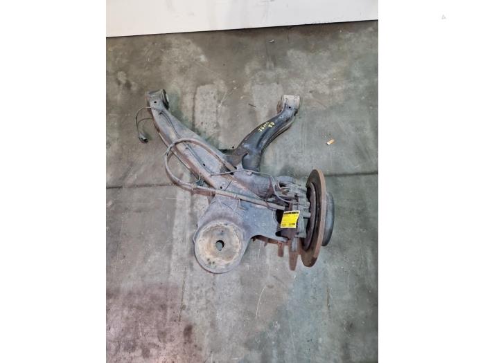 Achsschenkel rechts hinten Mercedes Vito