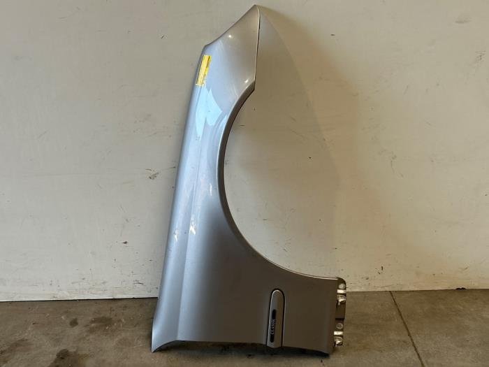 Front wing, right Mercedes C-Klasse