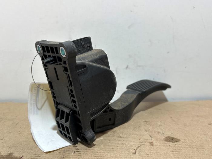 Acelerador Mercedes Vito