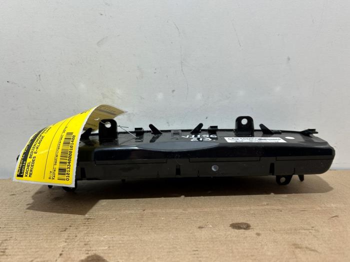 Panneau de commandes chauffage Mercedes E-Klasse