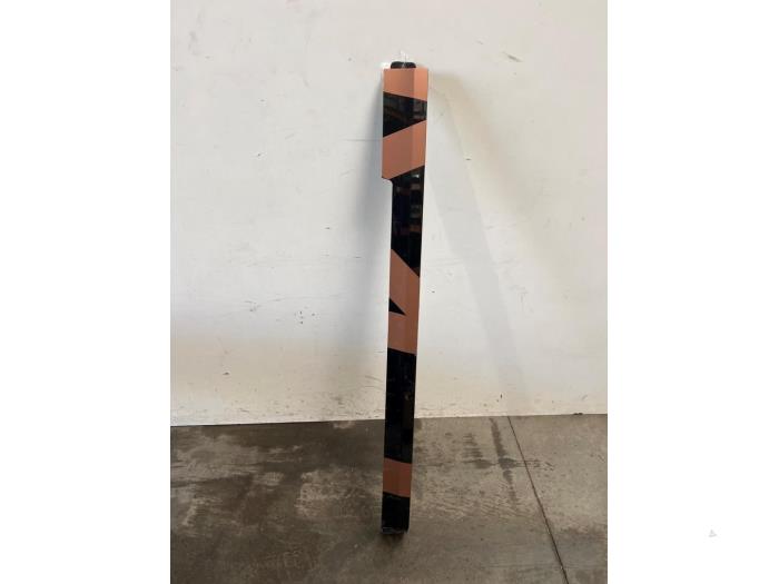 C-Pfosten Abdeckkappe rechts Mercedes Vito