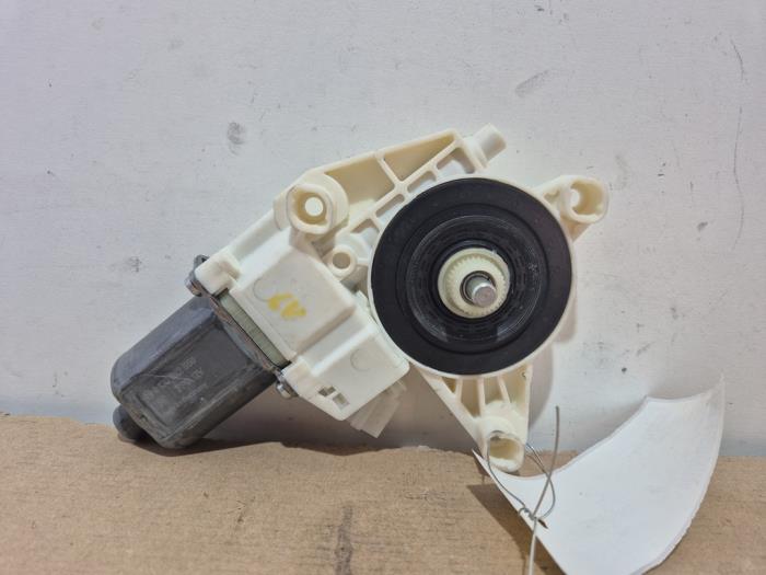 Moteur de vitre portière Mercedes Vito
