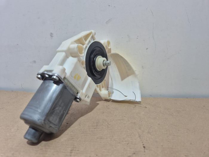 Moteur de vitre portière Mercedes Vito