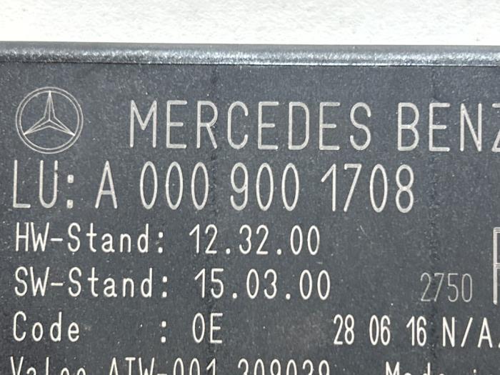 Ordenador asistencia de estacionamiento Mercedes Vito