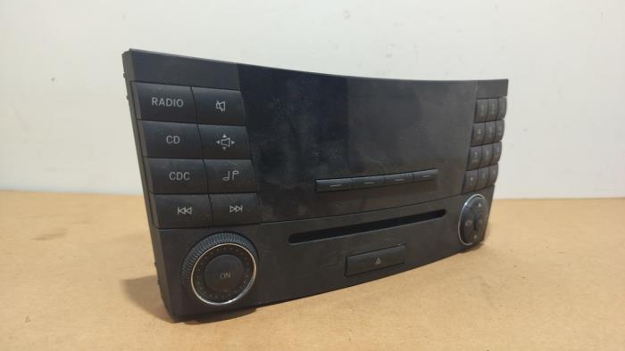 Radio Mercedes E-Klasse