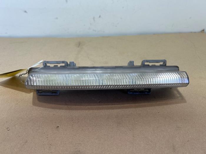 Swiatlo przeciwmgielne prawy przód Mercedes E-Klasse