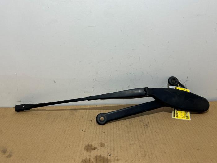 Brazo delantero de limpiaparabrisas Mercedes GLC-Klasse