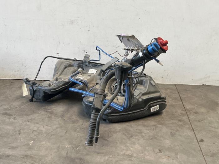 Tank Mercedes GLC-Klasse