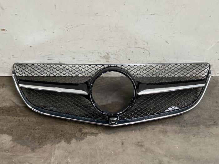 Grille Mercedes E-Klasse