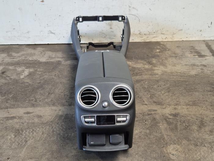 Consola central Mercedes E-Klasse
