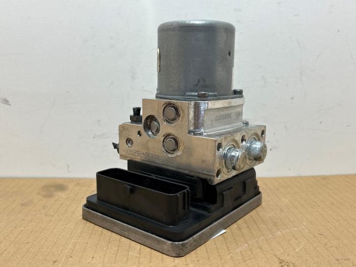 ABS Pomp Mercedes E-Klasse