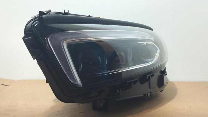 Reflektor lewy Mercedes A-Klasse