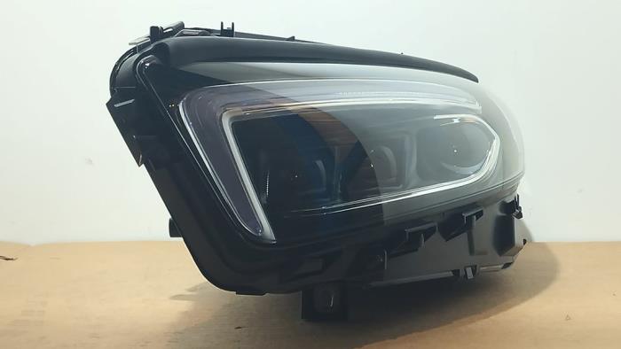 Reflektor lewy Mercedes A-Klasse