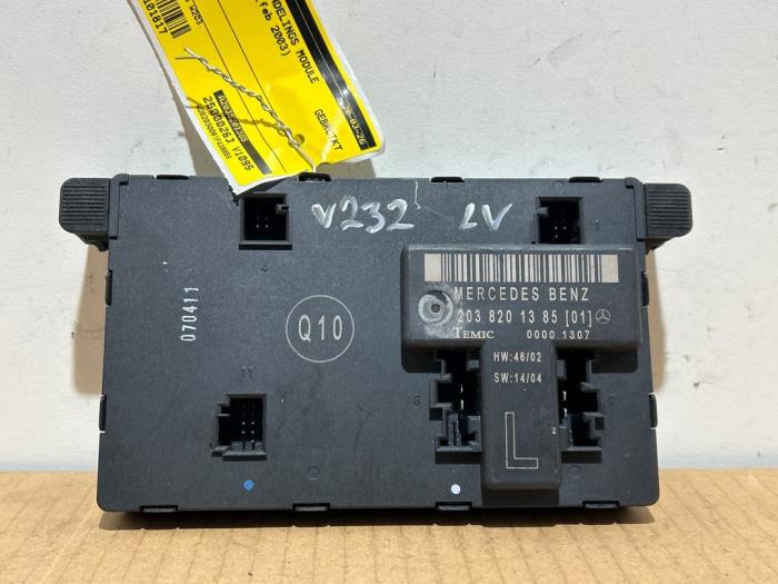 Módulo de cierre centralizado Mercedes C-Klasse