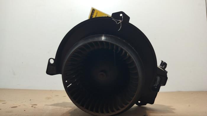 Kachel Ventilatiemotor Mercedes Sprinter