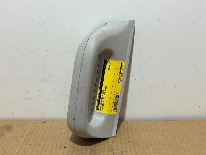 uchwyt drzwi przesuwnych lewych Mercedes Vito