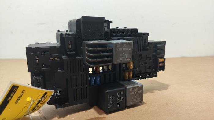 Caja de fusibles Mercedes GLC-Klasse