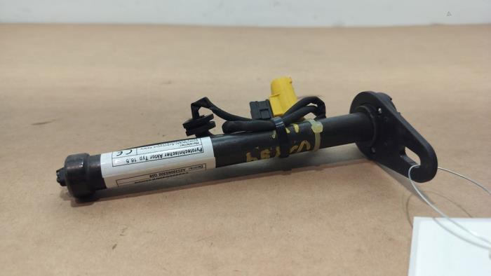 Pop up bonnet system Mercedes GLC-Klasse