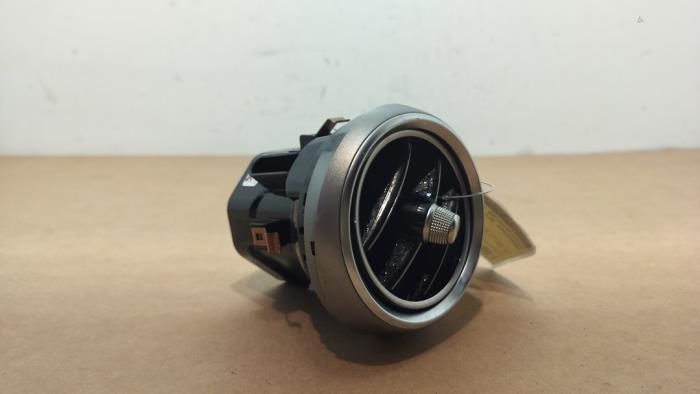 Dashboard vent Mercedes GLC-Klasse