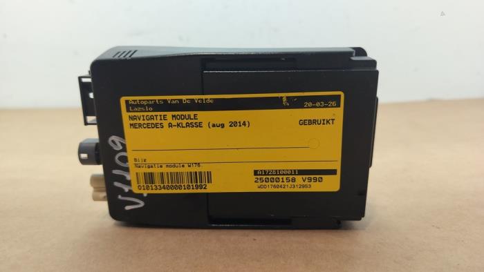 Módulo de navegación Mercedes A-Klasse