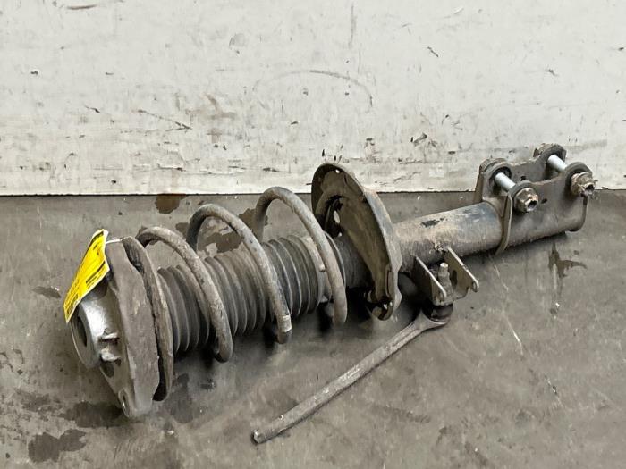 Stoßdämpfer links vorne Mercedes A-Klasse