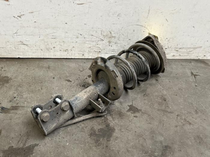 Front shock absorber, right Mercedes A-Klasse