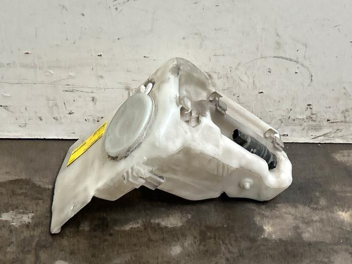 Depósito de lavaparabrisas delante Mercedes C-Klasse